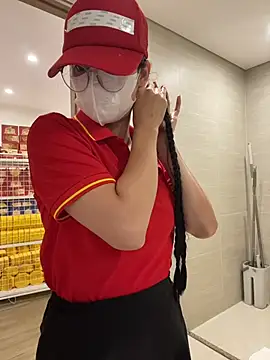 Sneaky_Cumshoot