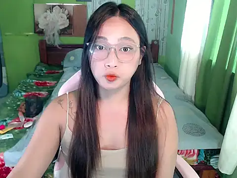 GodisAWomenxxx webcam