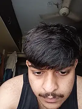 Your_Secret_Guy live cam on StripChat