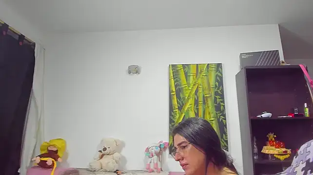 Modella: Khalifa_Gold