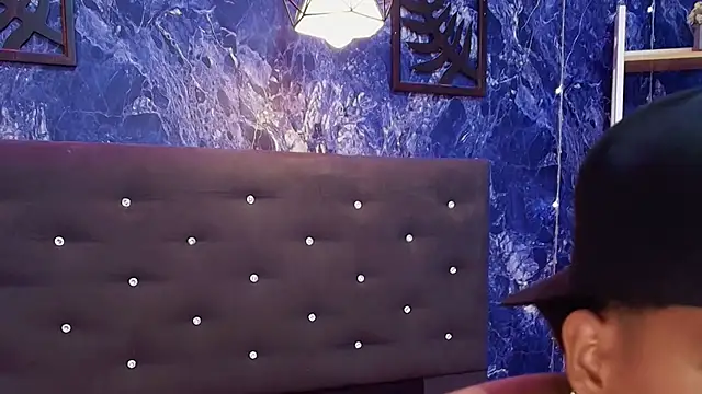 kai_storm77 live cam on StripChat