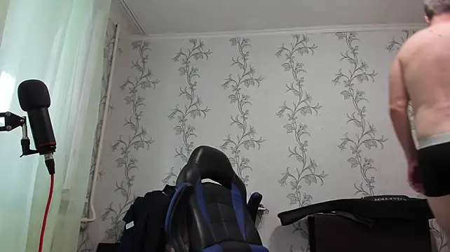 SanFrantsisko live cam on StripChat
