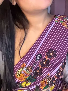 shara_queen1 live cam on StripChat