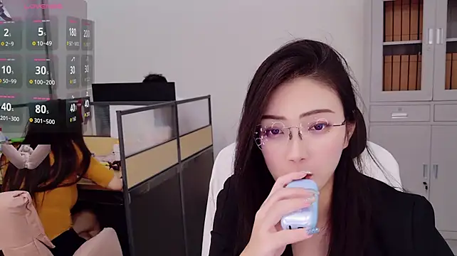 yangyang-777 webcam