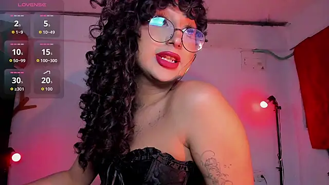 Heka_Prudence live cam on StripChat