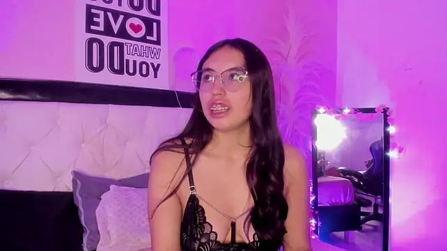 Valk_submissive webcam