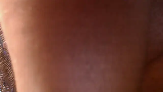 Vivi-ann live cam on StripChat