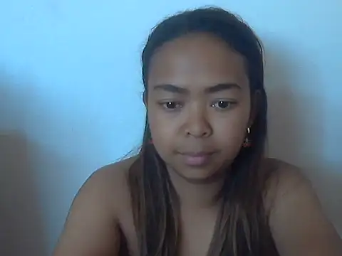 milkboobsgirl live cam on StripChat