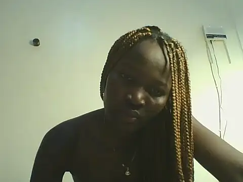 Mimo254 live cam on StripChat