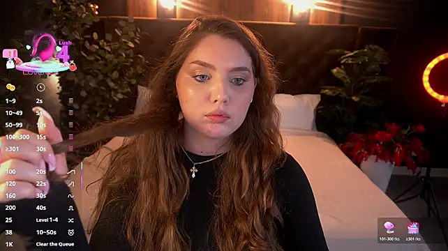 LuxSopphia live cam on StripChat