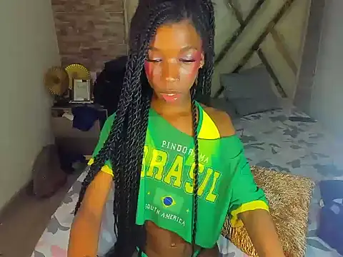 Model: Little_ebonyx