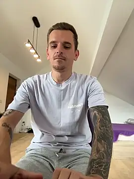 Huge_cock22cm avatar