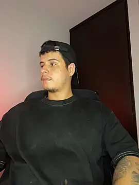 BjornSteel live cam on StripChat