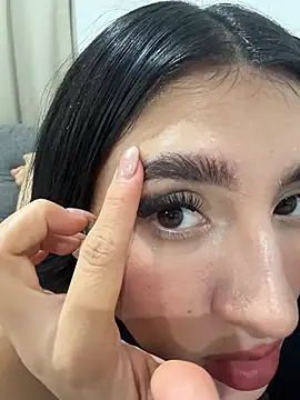 sexyedith09 (F young) - Sacudir tetas