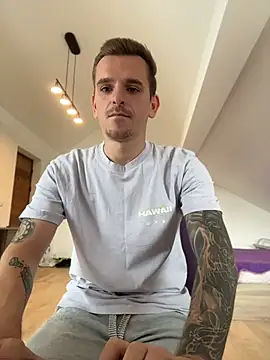 huge_cock22cm (Ask my age) - Ler's have fun!