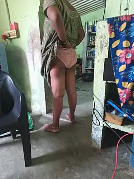 Tamilselviroja- live webcam