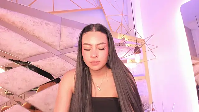 Miia_Velvet live cam on StripChat