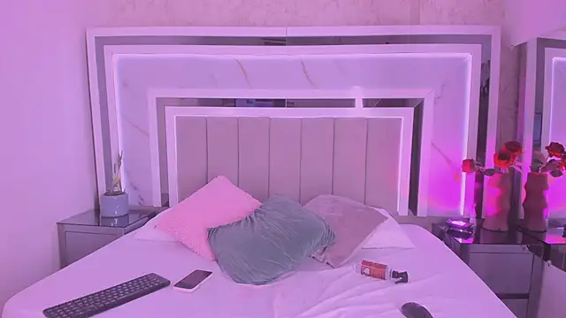 EmilyCruz- webcam