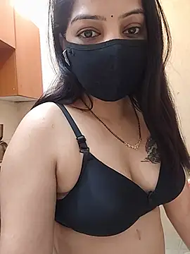 Hot_pooja2