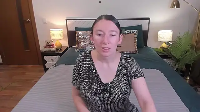 CatherineWalls live cam on StripChat