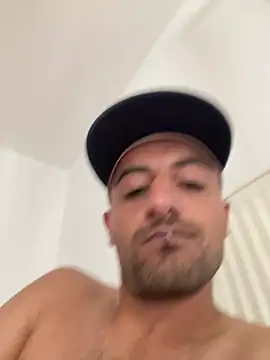hard_macoor12 live cam on StripChat