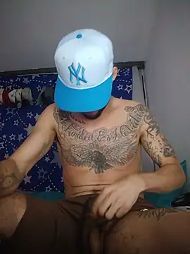 harold_777 live cam on StripChat