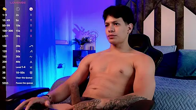 TonyPetrovjs live cam on StripChat