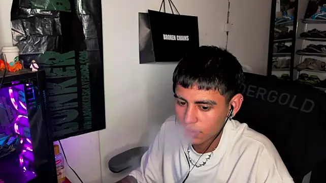 Helioxx live cam on StripChat