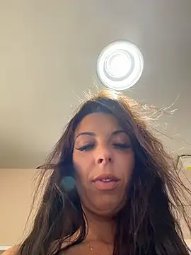 Almmaxxxx live webcam