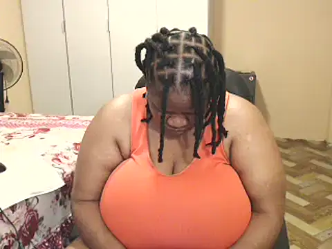 sweetnoziexx live cam on StripChat