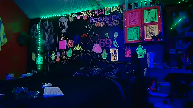 Splash_Queen420 👤 free nude stream