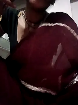 Hot_bhabi0123 live cam on StripChat