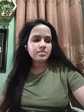 nil-pore-06-L live cam on StripChat