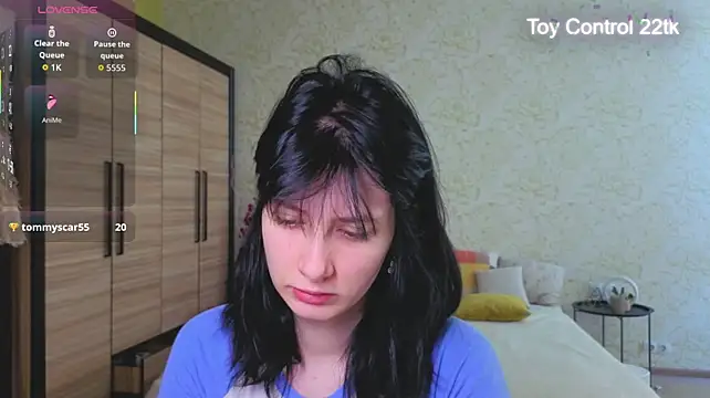 JulisSweet live cam on StripChat