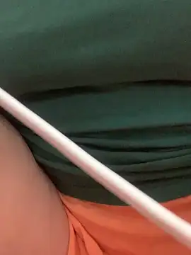 JerryJen11 live cam on StripChat