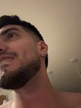 bryXonStorm live cam on StripChat