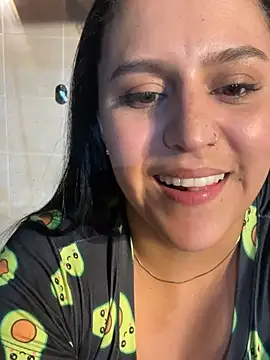 katleya_lewiis live cam on StripChat