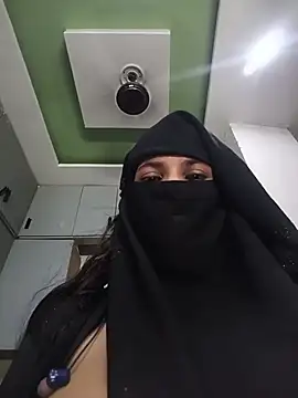 Aafreen_36 live cam on StripChat