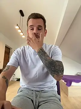 Huge_cock22cm avatar
