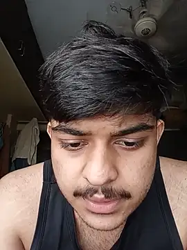 your_secret_guy (M twink) - 1st Cum show