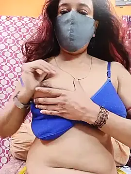 Hotpuja25 live cam on StripChat