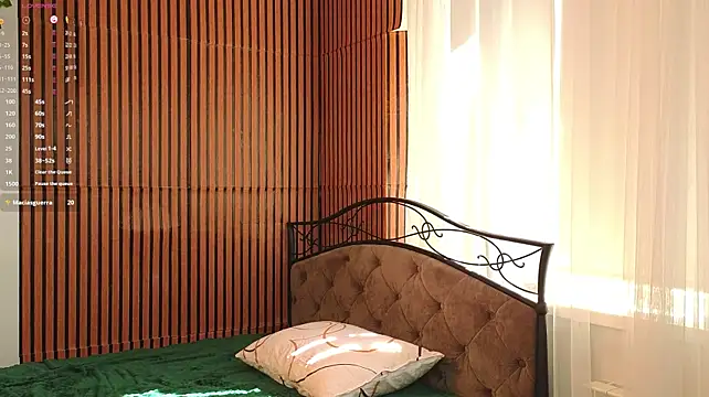 FoxFever live cam on StripChat