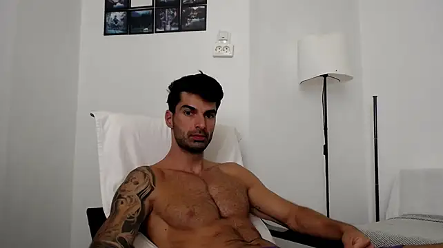Verycutex live cam on StripChat