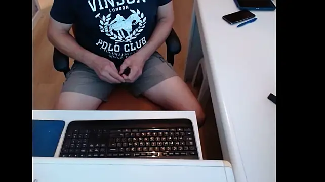 dutchpornking live cam on StripChat