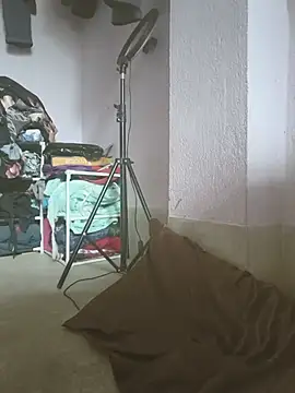 deborbhavi222's live room