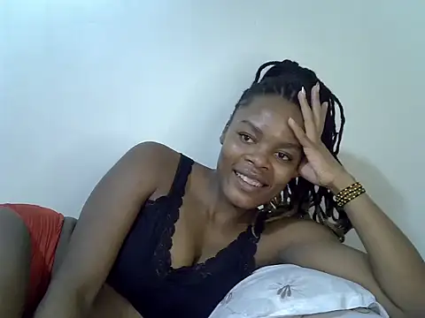 destiny_ellah webcam