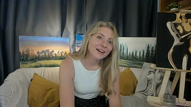 Ashen_Marrow live cam on StripChat