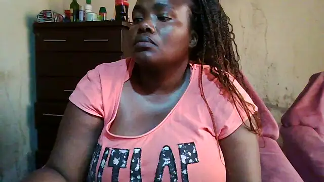sexybigboobz live cam on StripChat