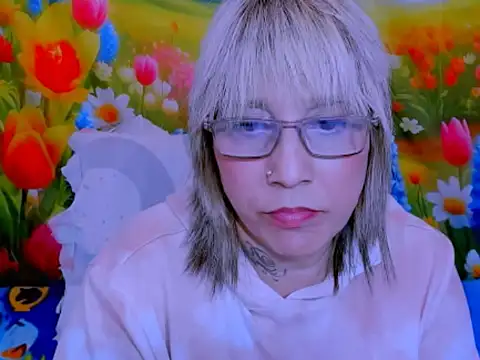indianroxy webcam