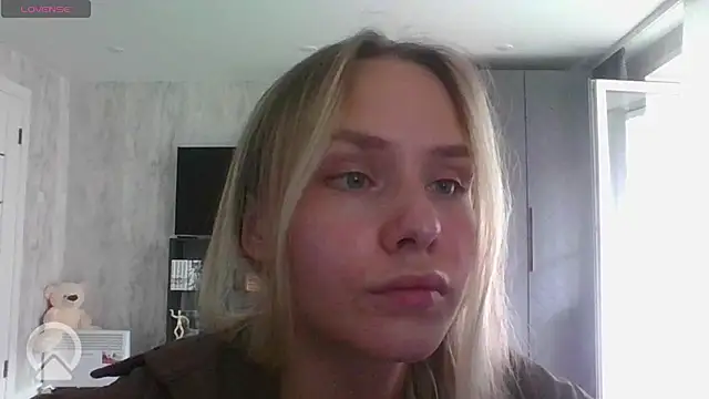 Annie_Cohn live cam on StripChat